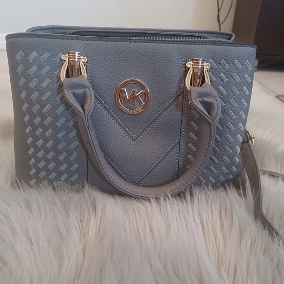 SOLD M - Gray Fashion Satchel Purse Handbag - Picture 3 of 11